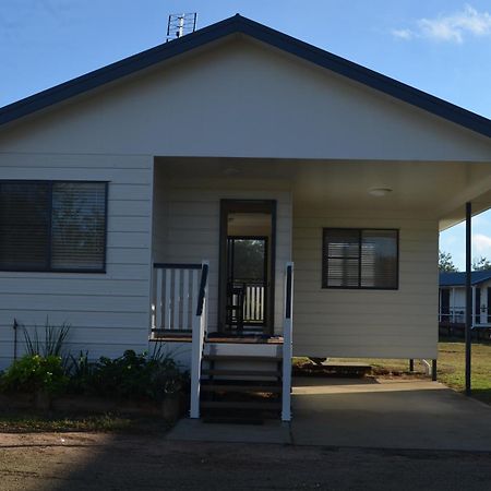 Wondai Accommodation Units And Villas Экстерьер фото