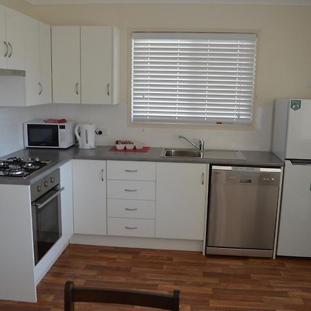 Wondai Accommodation Units And Villas Экстерьер фото