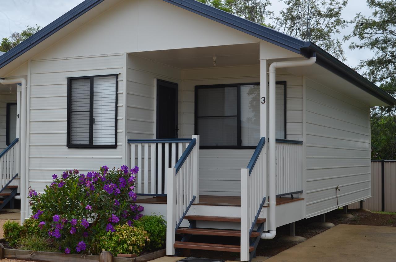 Wondai Accommodation Units And Villas Экстерьер фото